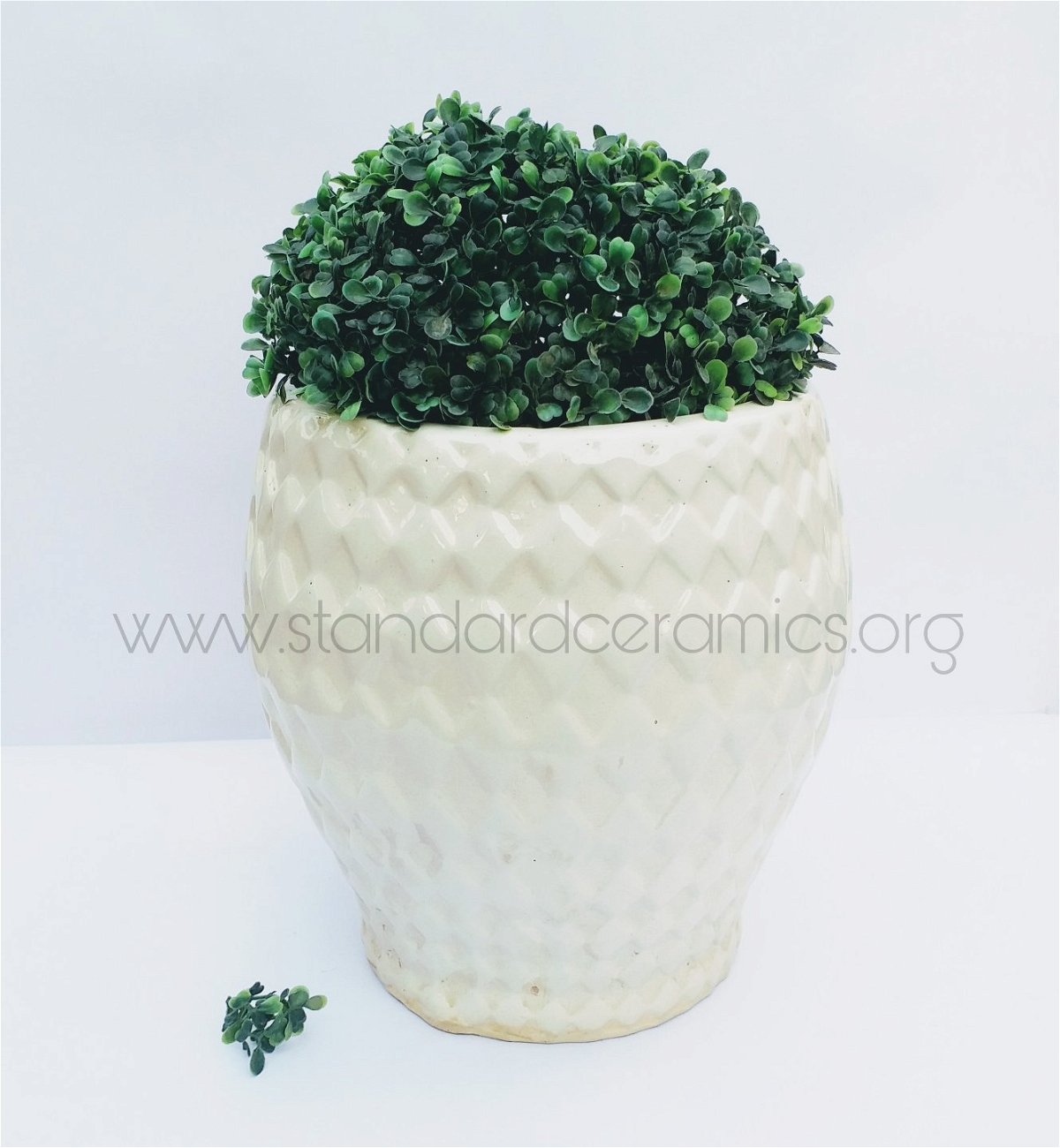 Ceramic Outdoor Planter SCI - 461 - H- 11, W- 9 Inches, SCI - 461