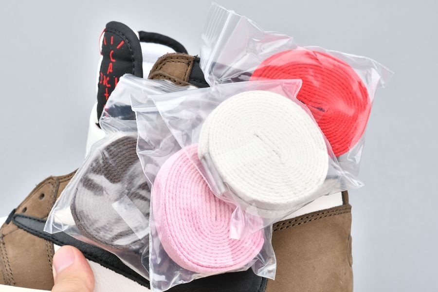 travis scott replacement swooshes