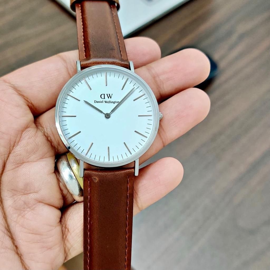 daniel wellington japan movement