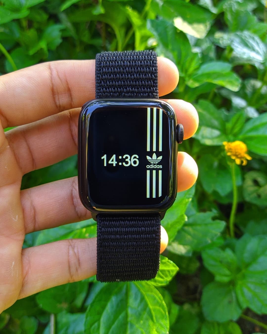 K17 Series 7 Smartwatch With Apple Logo On/Off Bluetooth Call Support