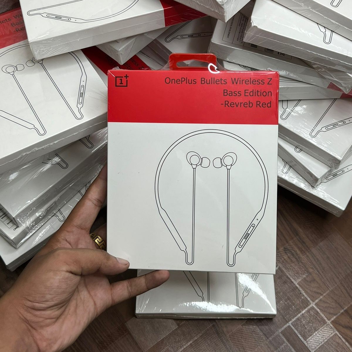 Bullets Wireless Z Bass Edition Bluetooth Headset With OnePlus Branding