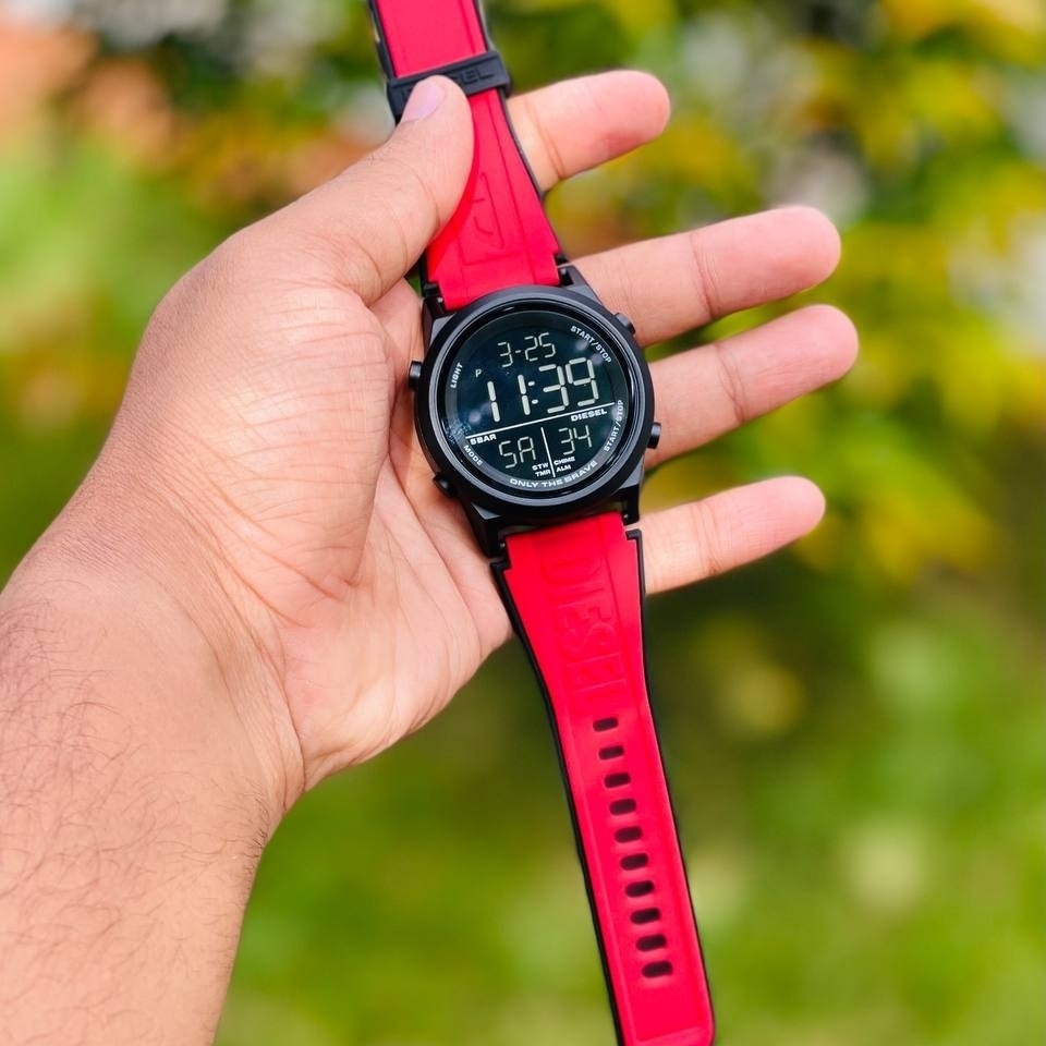Diesel Awesome Quality Watch With High Quality Strap Best finishing