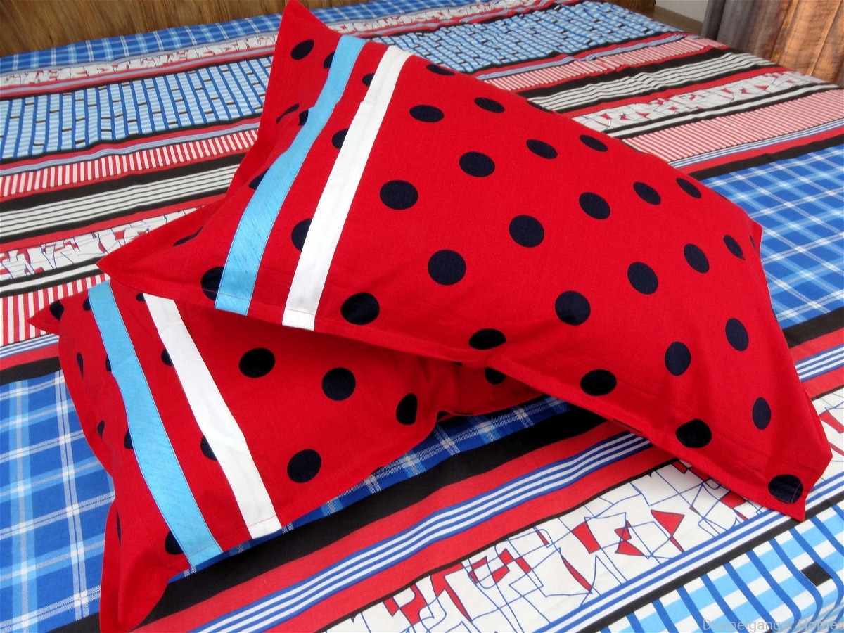Dotted Line Double Bed Sheet