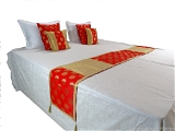 Doppelganger Homes 5 Pcs Bed Runner Set  Brocade Silk Floral Circle