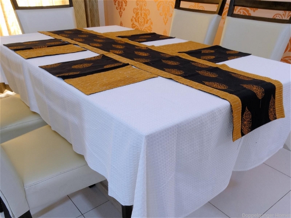Doppelganger Homes Table runner and Placemats set (7PCS)-28