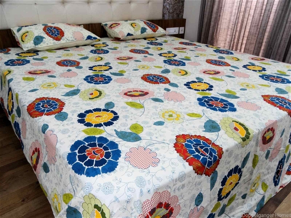 Doppelganger Homes Floral cotton Double Bed Sheet-110