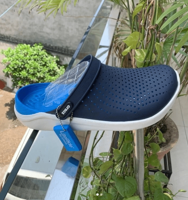 crocs clog blue - 42