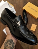 LV premium quality loafers - 40uk6