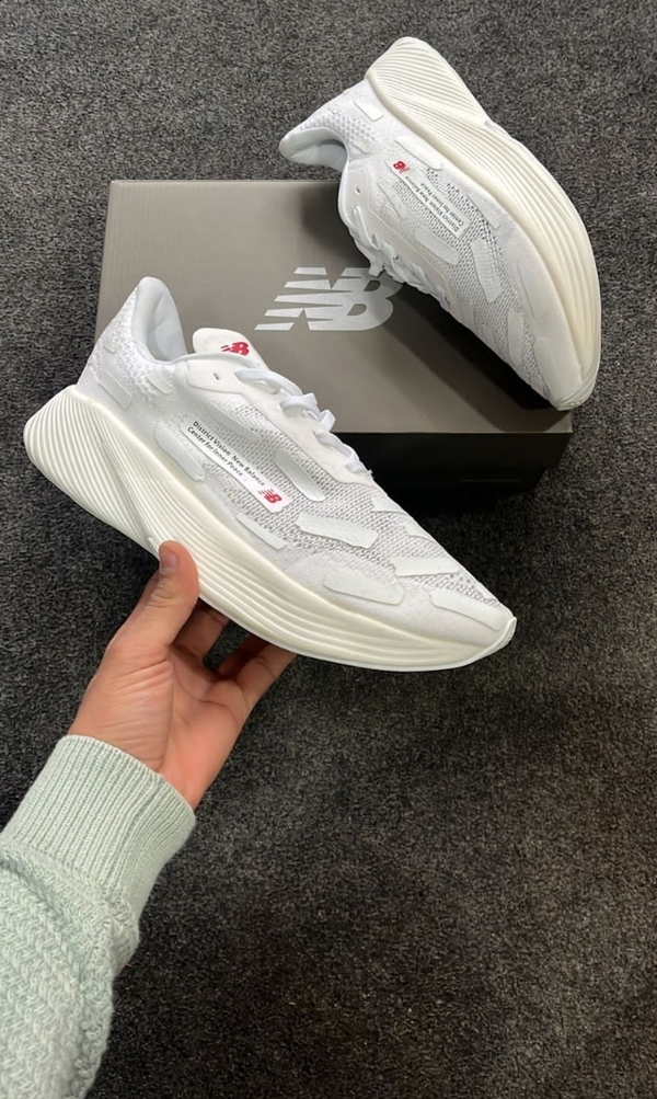 New Balance RC30 - 42
