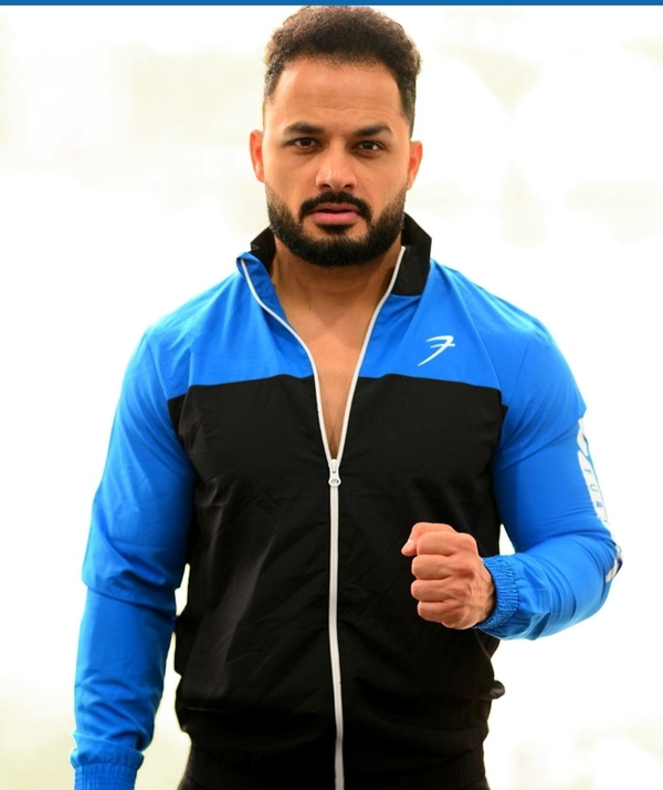 Fuaark Trainer JacketBlue - Blue, S