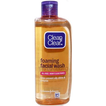 Clean & Clear Foaming Facewash - 100ml