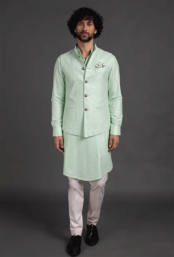 Arjan Dugal Green Chanderi Silk Bundi And Kurta Set - S, White
