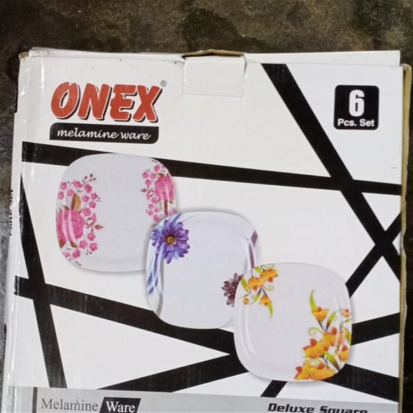Onex Full Plate Square - 10inch, multicolour