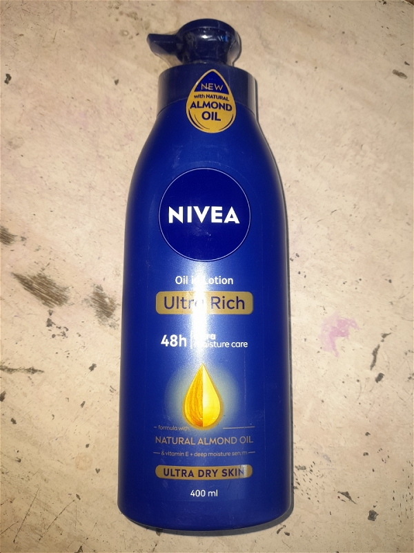 Nivea Oil In Lotion  - 400ml