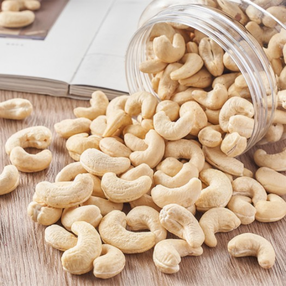 Crunchy Cashew Nut W240 - 100g