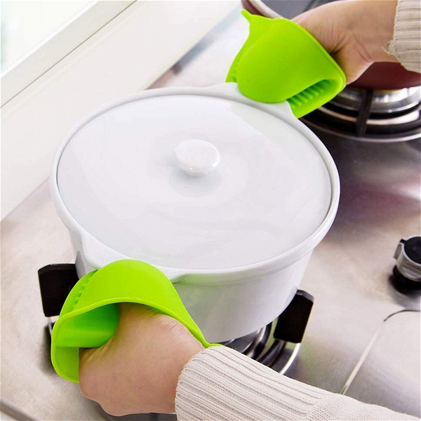 2067 SILICONE HEAT RESISTANT COOKING POTHOLDER FOR KITCHEN COOKING & BAKING 1 PC