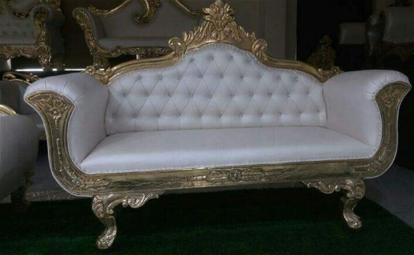 Royal wedding couch - all colours available