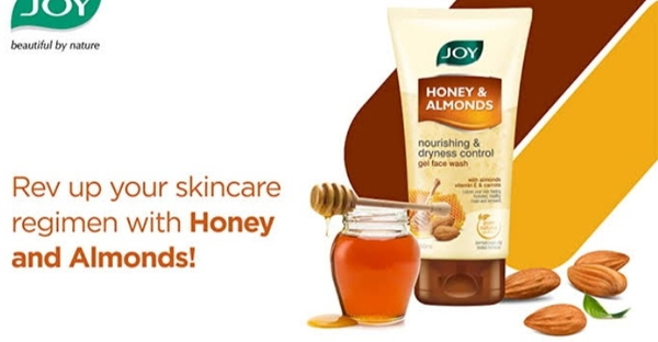 JOY HONEY & ALMONDS NOURISHING & DRYNESS CONTROL GET FACE WASH 50 ML